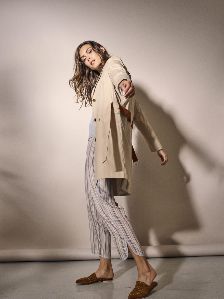 131640 Lizza Knit, 132150 Royce Parca Jacket, 132282 Sally River Pant, 132800 MM Boston Suede Flat