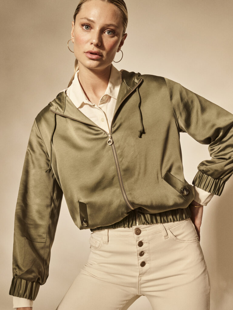 136620 Cael Jersey Shirt, 137700 Rona Lux Jacket, 137300 Ashley Cream Jeans